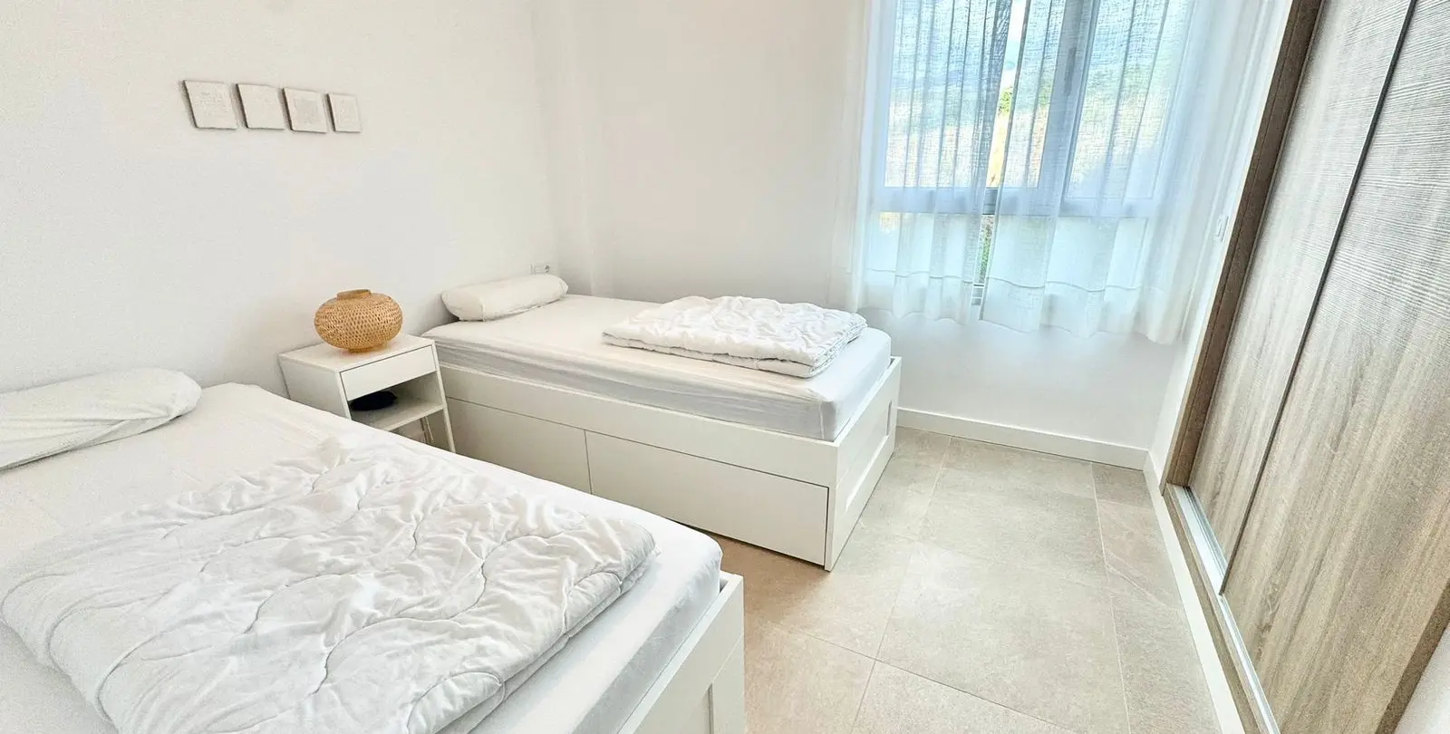 Sale of middle floor apartment in La Cala Golf 15