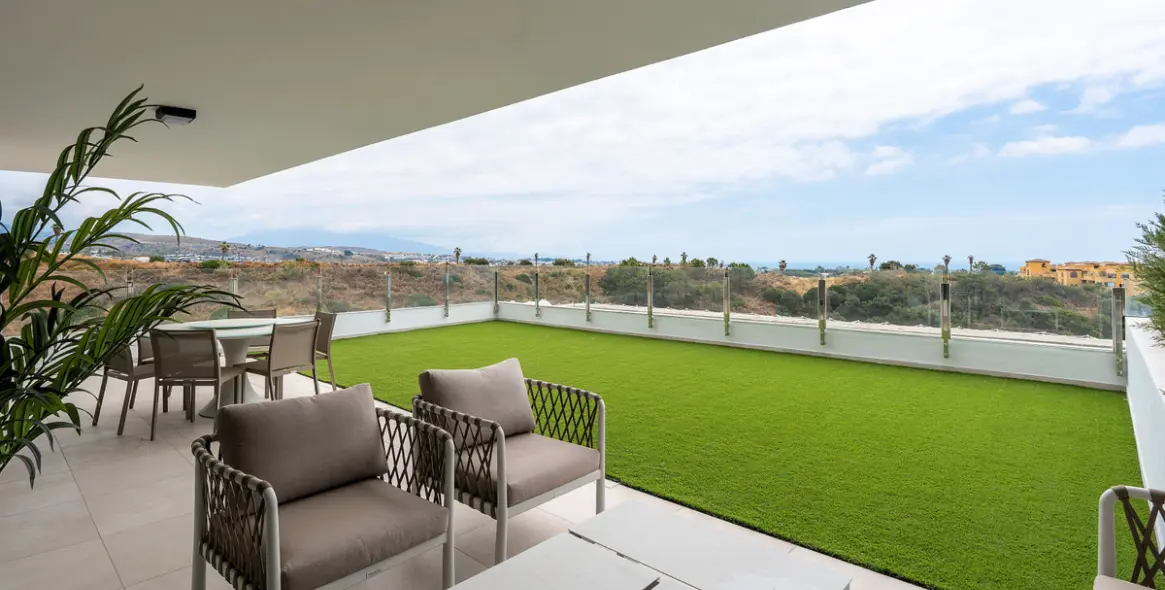 Venta de apartamento en planta baja en Estepona 29