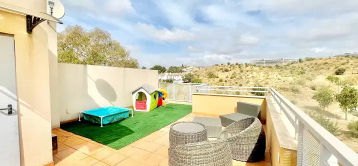 Sale of semi-detached house in Málaga 4