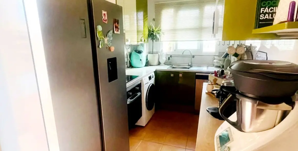 Sale of semi-detached house in Málaga 15