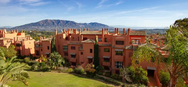 Продажа апартаментов на среднем этаже в La Mairena 2