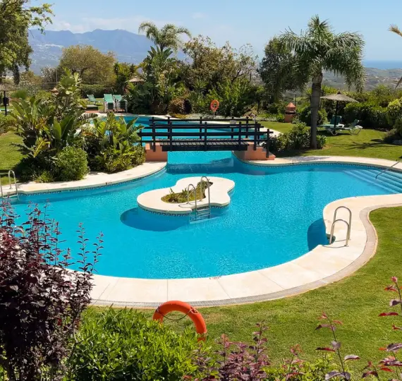 Продажа апартаментов на среднем этаже в La Mairena