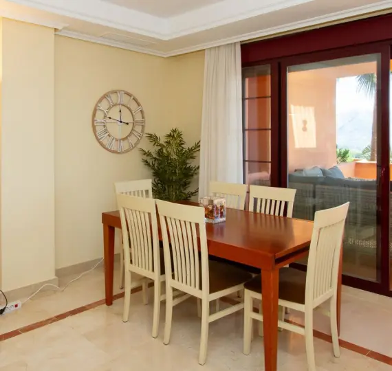 Продажа апартаментов на среднем этаже в La Mairena