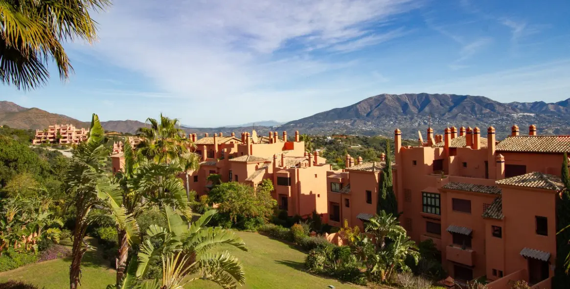 Продажа апартаментов на среднем этаже в La Mairena 17