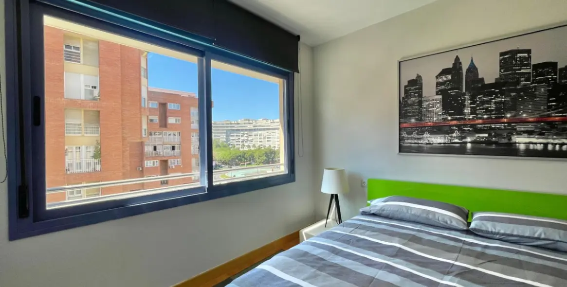 Sale of middle floor apartment in Málaga 1