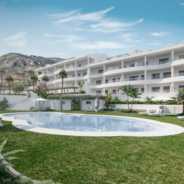 Sale of ground floor apartment in Benalmadena