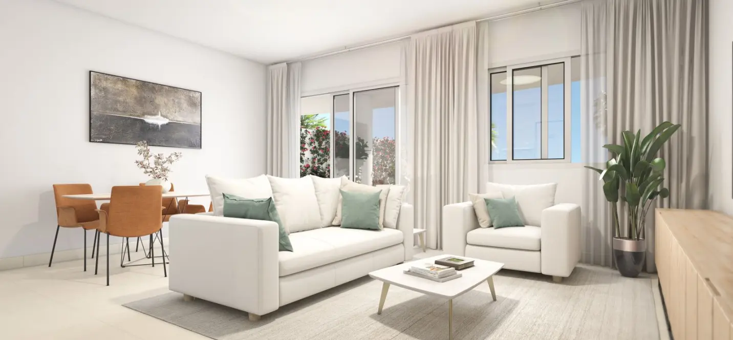 Sale of ground floor apartment in Benalmadena 2