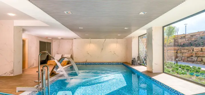 Middle floor apartment R5080000 2