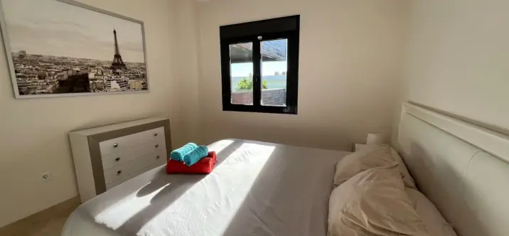 Продажа апартаментов на среднем этаже в Los Flamingos 4