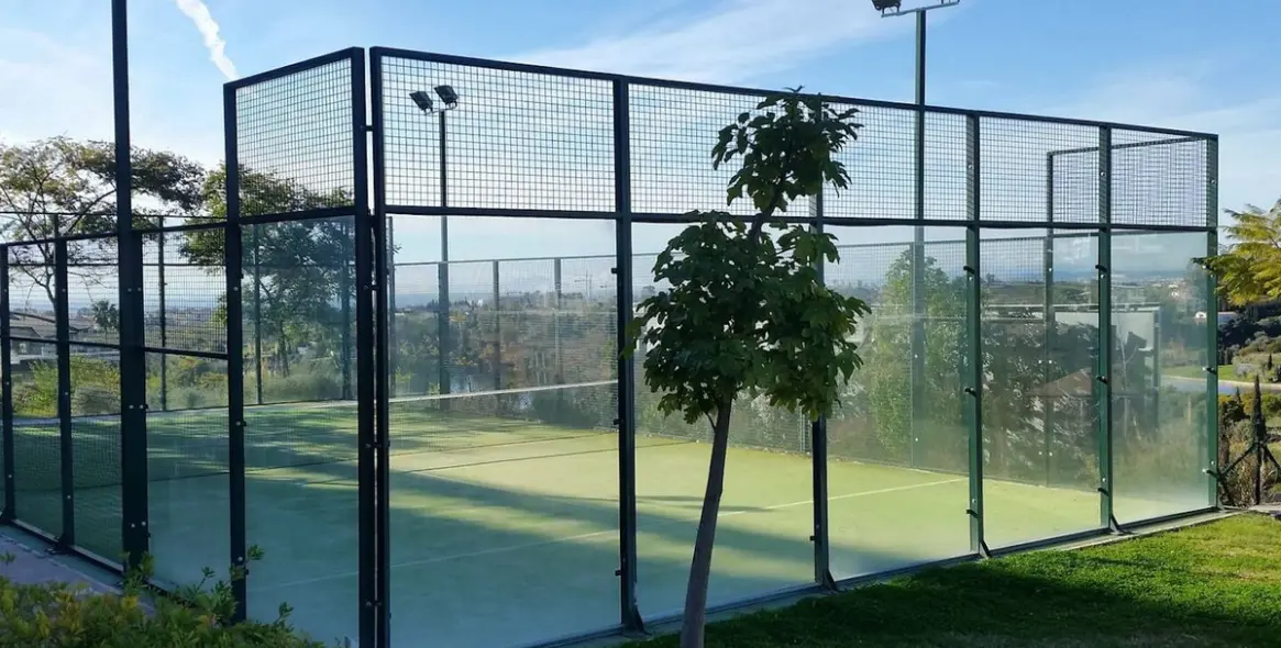 Продажа апартаментов на среднем этаже в Los Flamingos 12