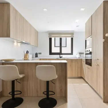 Sale of middle floor apartment in Casares Playa