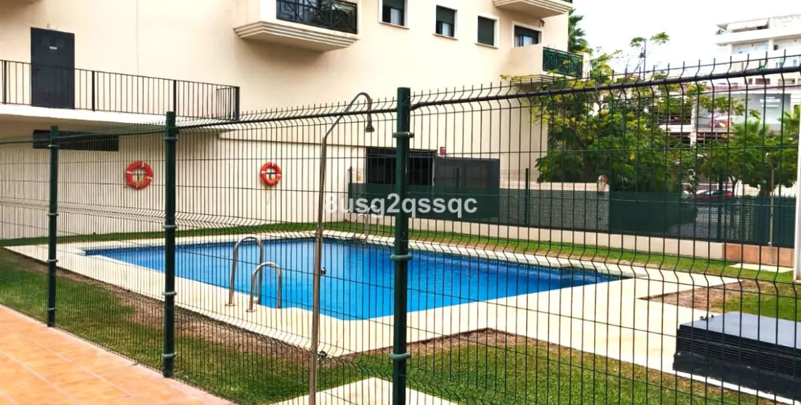 Sale of penthouse duplex in Estepona 8