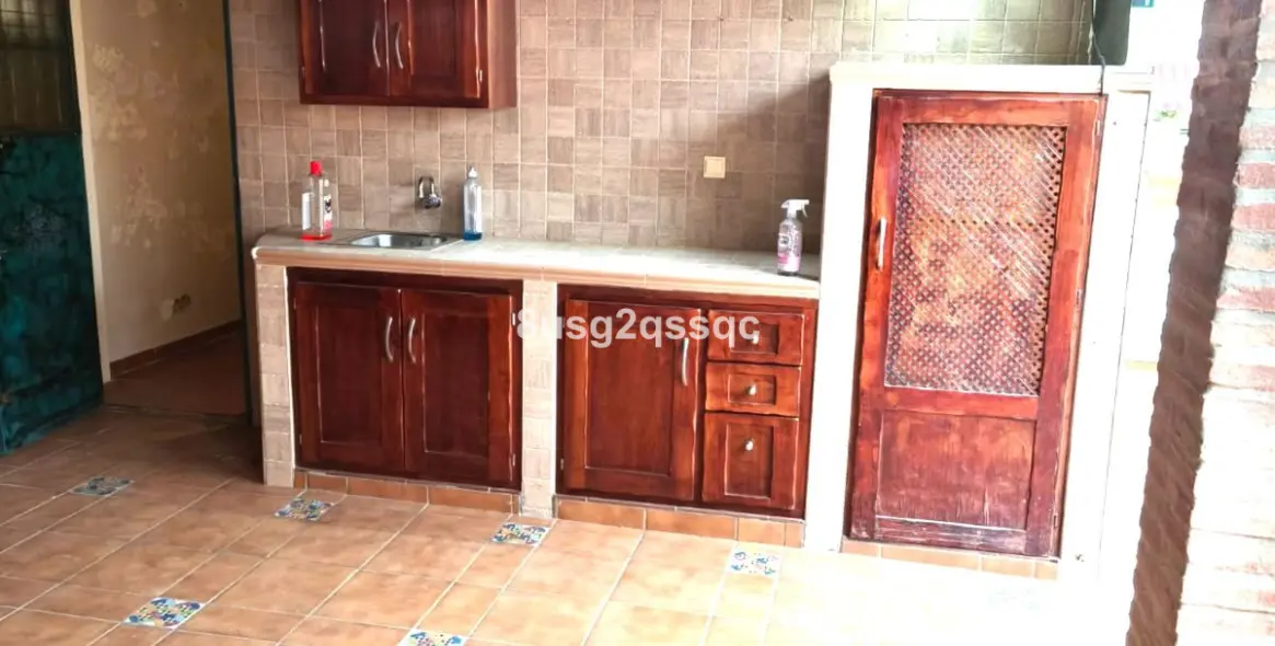 Sale of penthouse duplex in Estepona 10