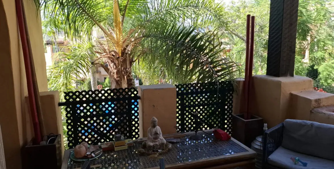 Продажа апартаментов на среднем этаже в El Paraiso 8