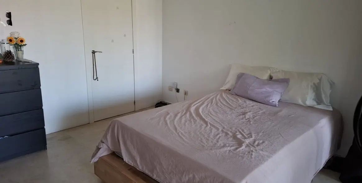 Продажа апартаментов на среднем этаже в El Paraiso 10