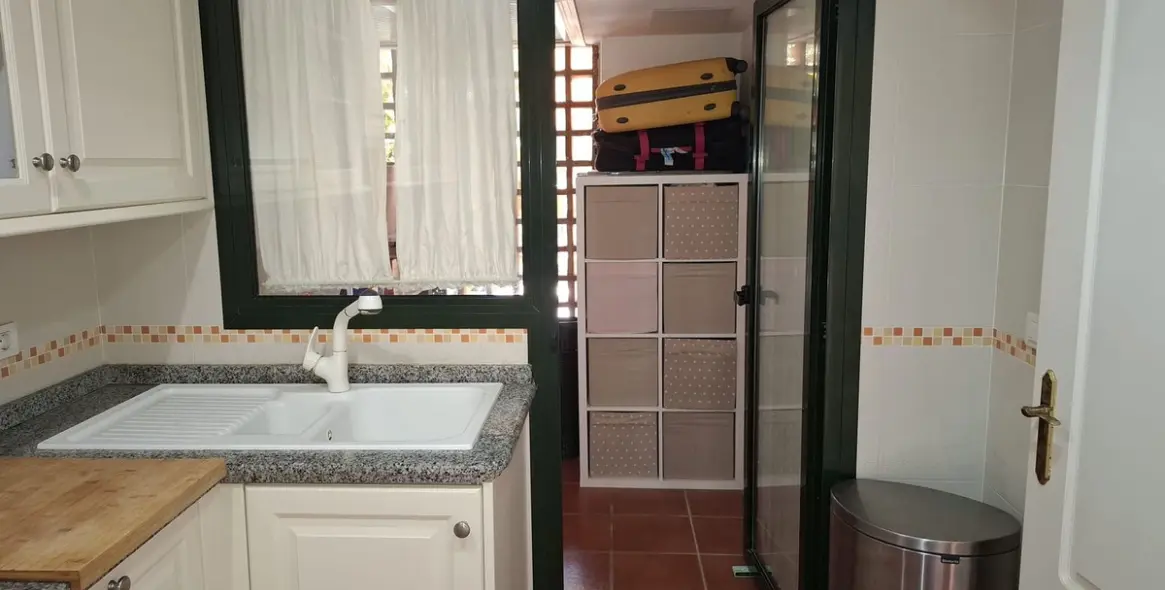 Продажа апартаментов на среднем этаже в El Paraiso 16