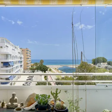 Продажа апартаментов на среднем этаже в Fuengirola