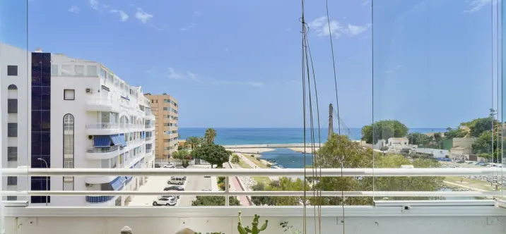Продажа апартаментов на среднем этаже в Fuengirola 1