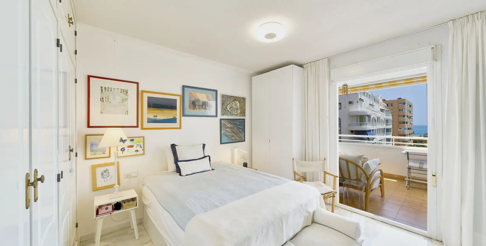 Venta de apartamento en planta media en Fuengirola 10