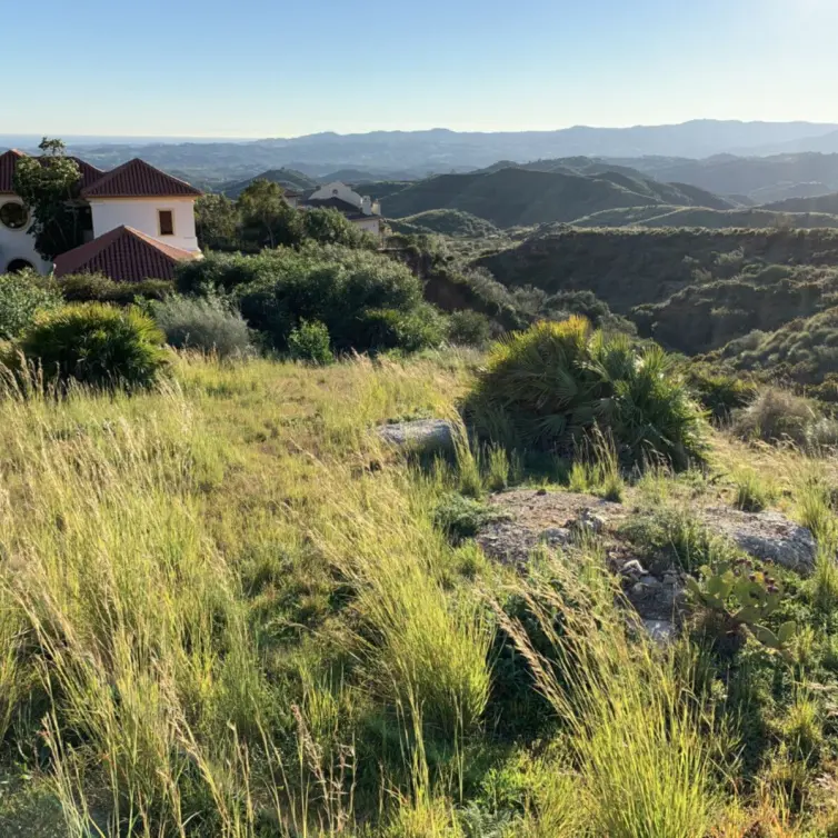 Venta de parcela residencial en Valtocado