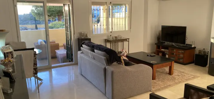 Sale of ground floor apartment in Mijas 2