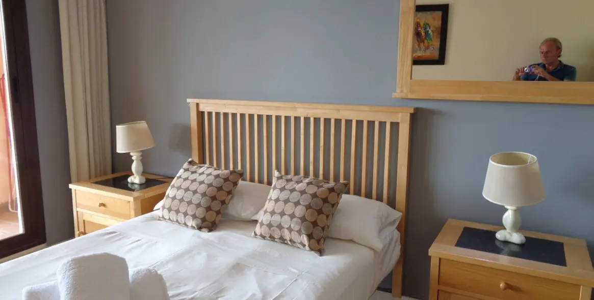 Продажа апартаментов на среднем этаже в Benahavís 15