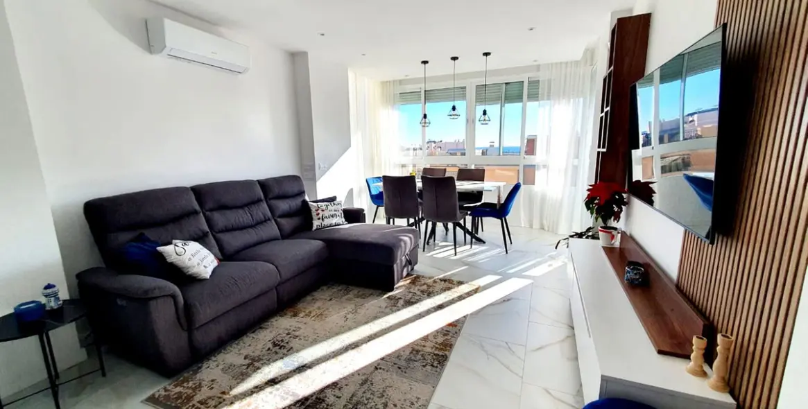 Sale of middle floor apartment in Fuengirola 20