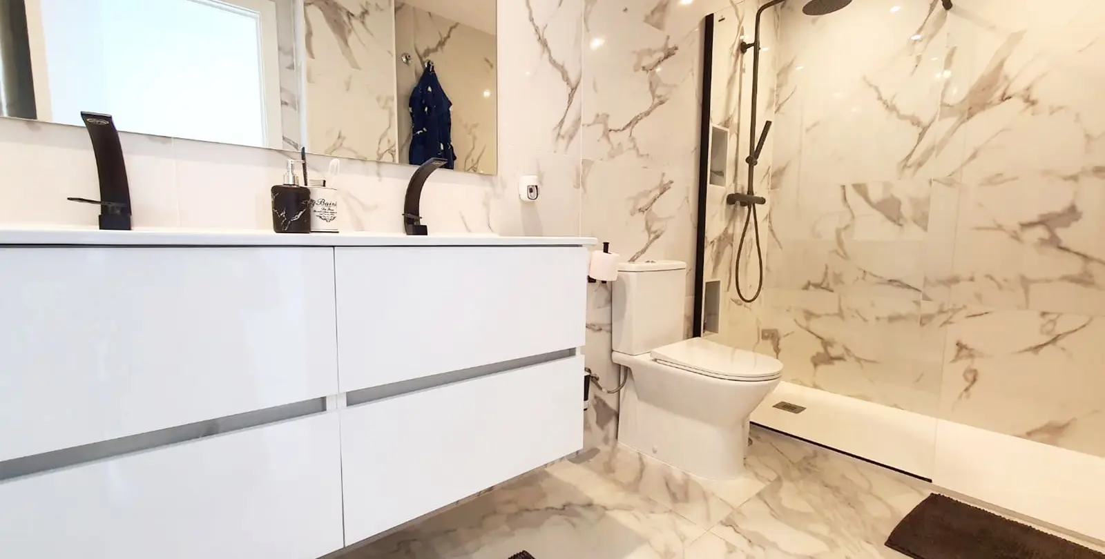 Venta de apartamento en planta media en Fuengirola 4
