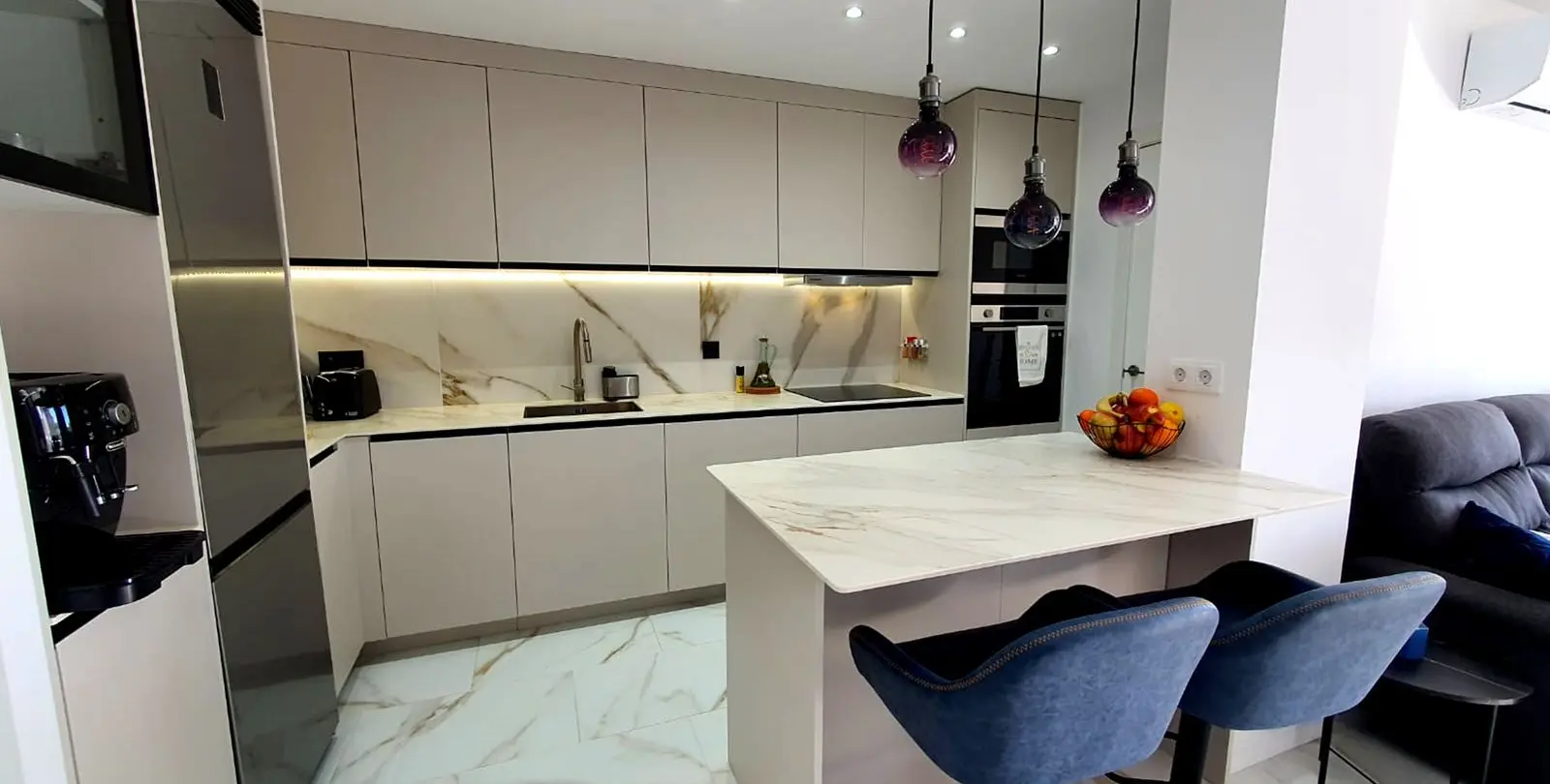 Venta de apartamento en planta media en Fuengirola 17