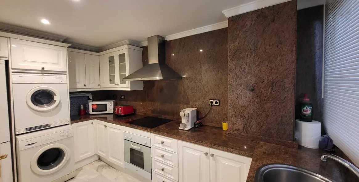 Продажа апартаментов на среднем этаже в Nueva Andalucía 15