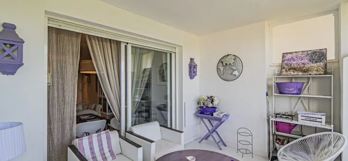 Продажа апартаментов на среднем этаже в Costalita 4