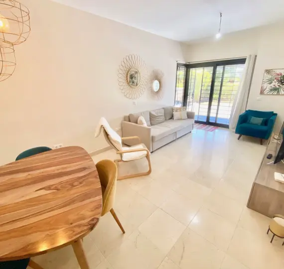 Sale of ground floor apartment in Los Flamingos