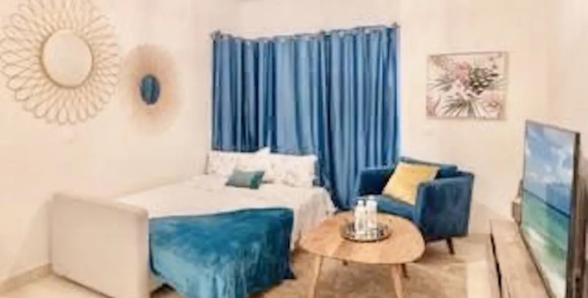 Продажа апартаментов на первом этаже в Los Flamingos 6