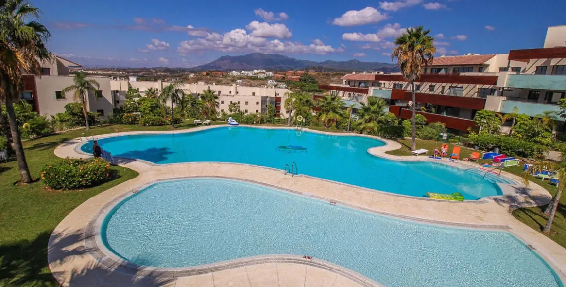 Продажа апартаментов на первом этаже в Los Flamingos 7