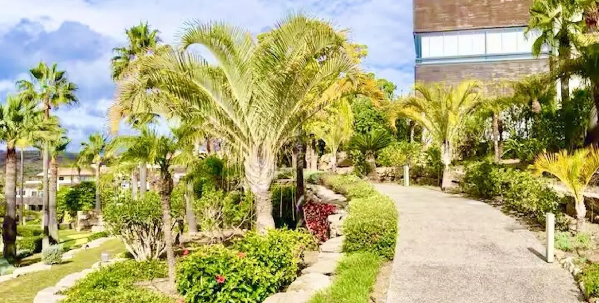 Продажа апартаментов на первом этаже в Los Flamingos 17