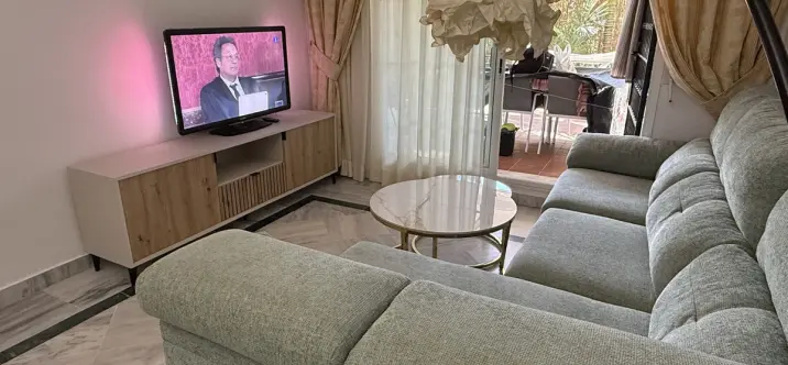 Sale of ground floor apartment in Puerto Banús 0