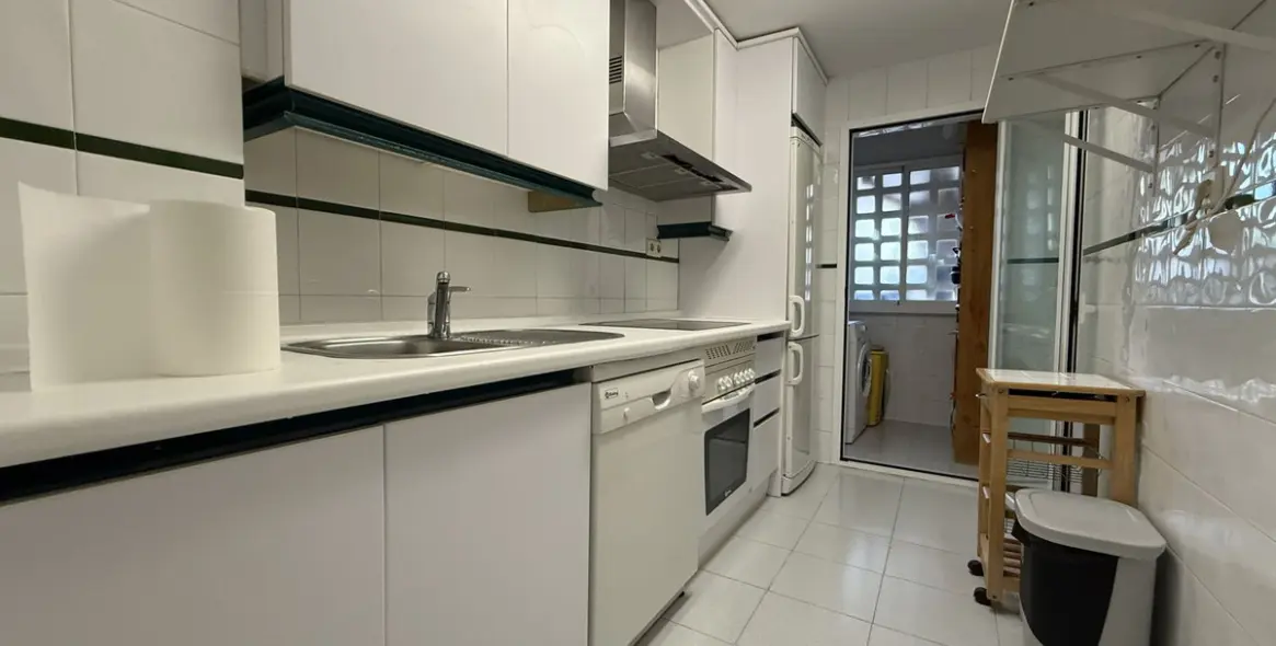 Sale of ground floor apartment in Puerto Banús 4