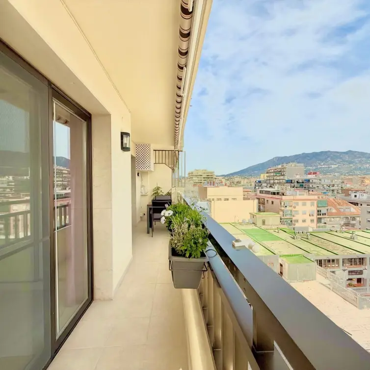 Продажа апартаментов на среднем этаже в Fuengirola
