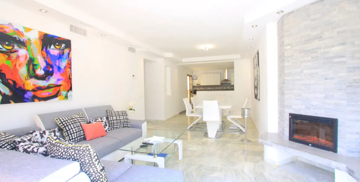 Long-term rent of middle floor apartment in Elviria 14