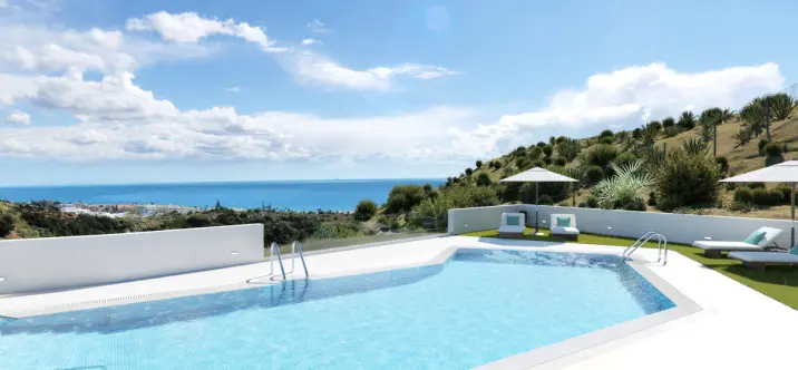 Sale of ground floor apartment in Rincón de la Victoria 1