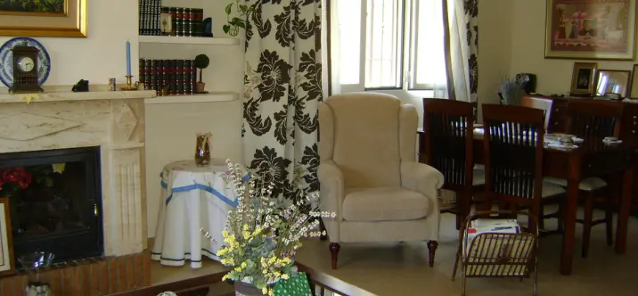 Sale of detached villa in Cuevas del Becerro 4