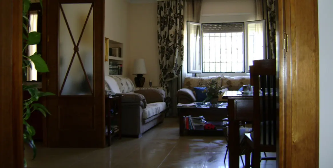 Sale of detached villa in Cuevas del Becerro 7