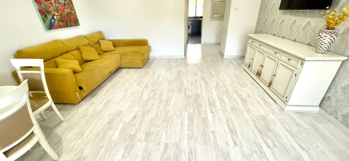 Sale of ground floor apartment in Benahavís 1