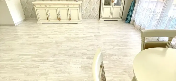 Sale of ground floor apartment in Benahavís 4