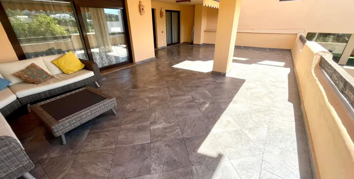 Продажа апартаментов на первом этаже в Benahavís 21