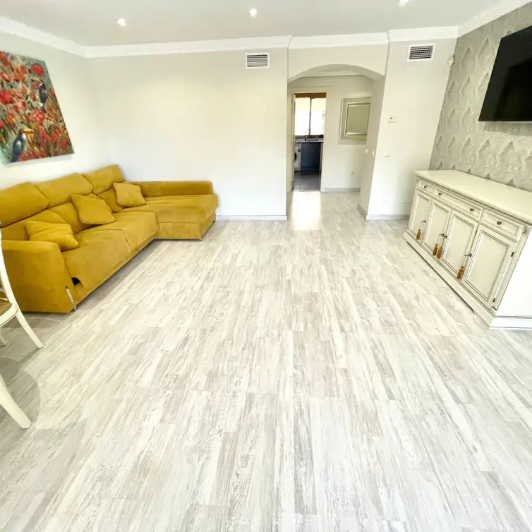 Venta de apartamento en planta baja en Benahavís