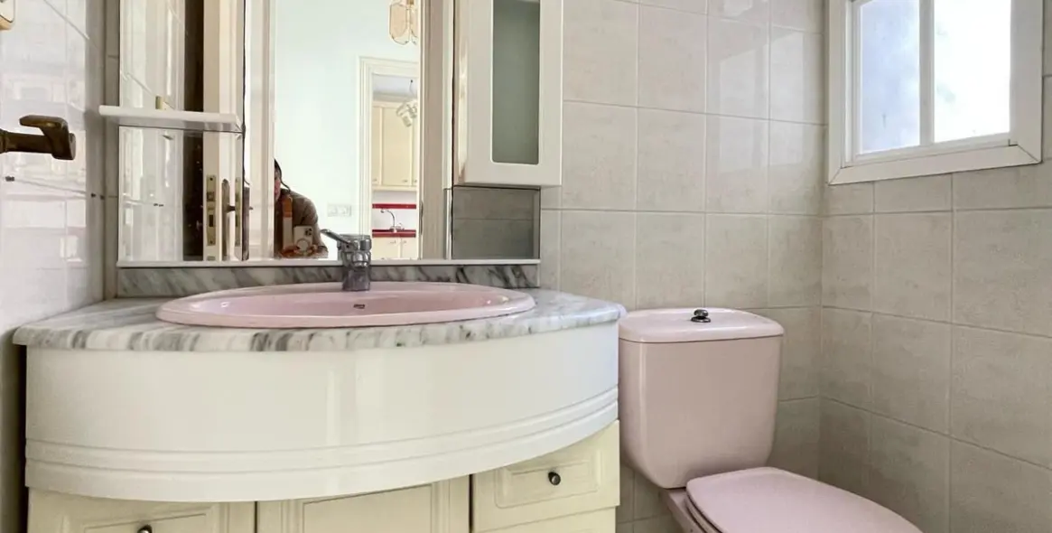 Venta de adosado en Arroyo de la Miel 27