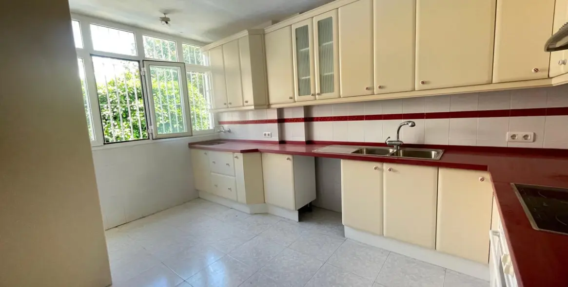 Venta de adosado en Arroyo de la Miel 31