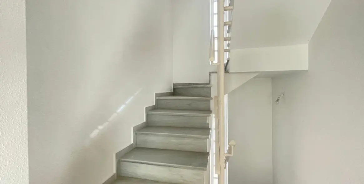 Продажа дома на две семьи в Arroyo de la Miel 46