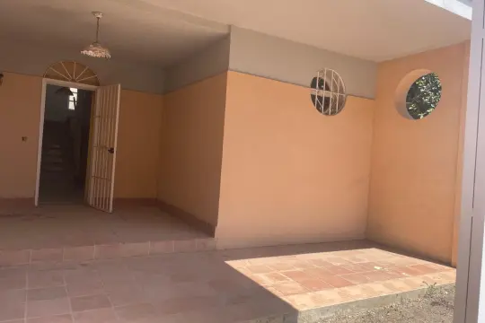 Image 6 thumb